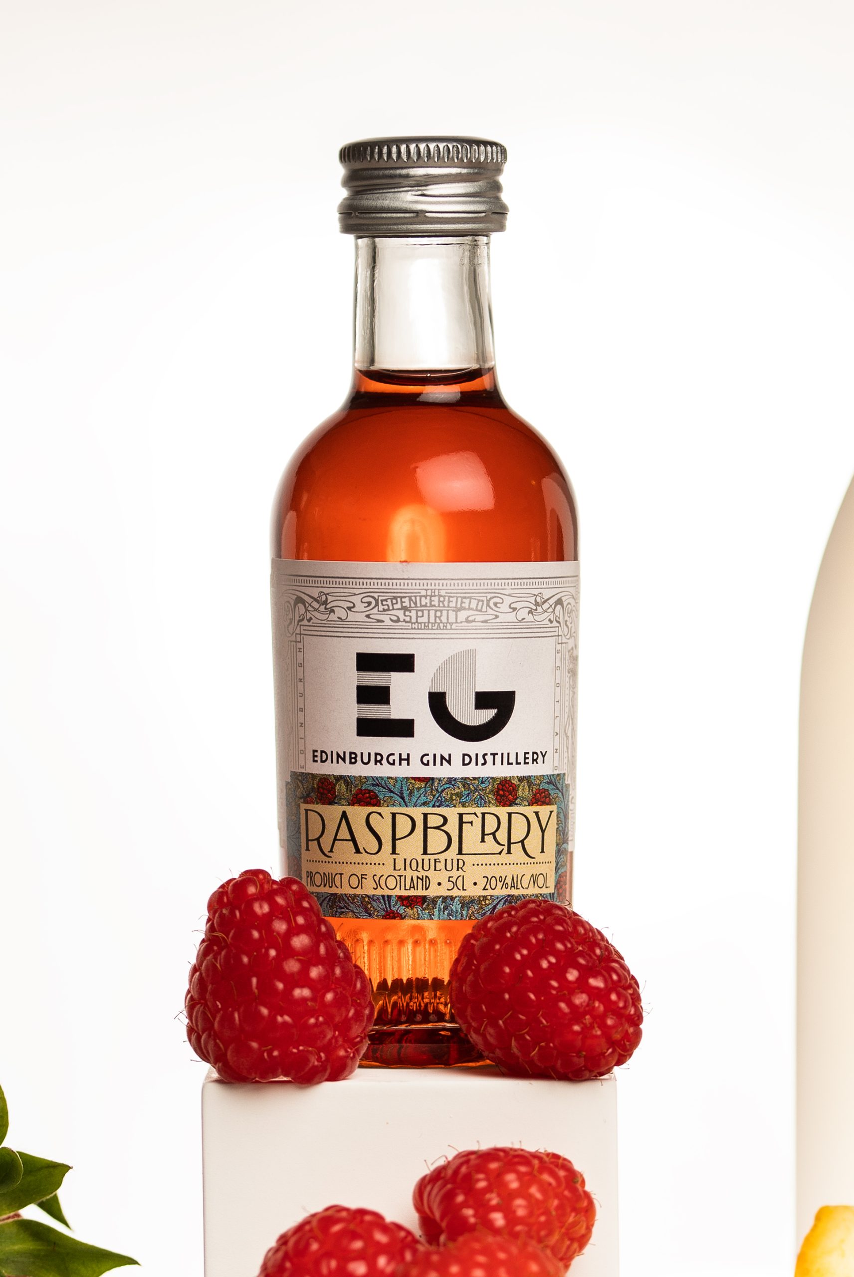 Edinburgh Gin product photography